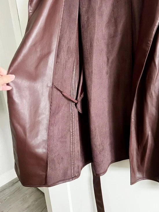 Kenneth Cole Vegan Leather Belted Trench Coat Brown Luxe Minimalist Jacket Sz L - Picture 9 of 15